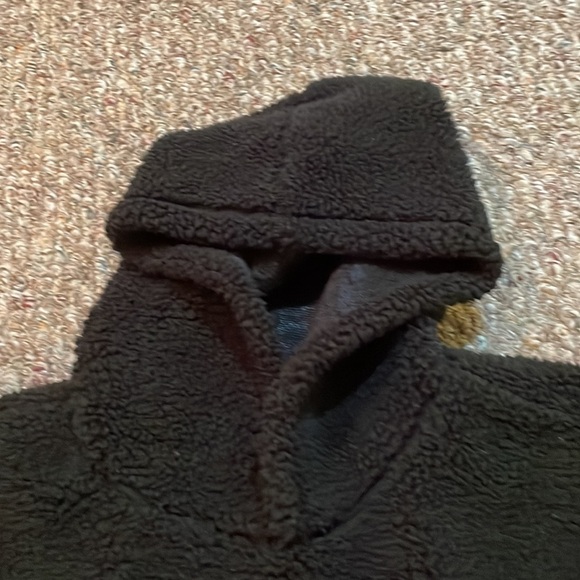 Women’s Like New Fashion Nova Fuzzy Warm Black Sweater - Picture 4 of 6